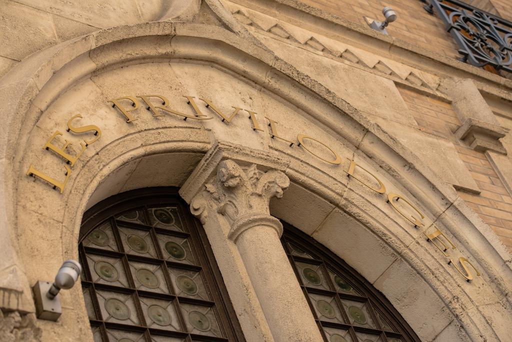 Privilodges Chateau Perrin Grenoble Bagian luar foto