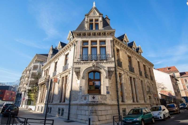 Privilodges Chateau Perrin Grenoble Bagian luar foto